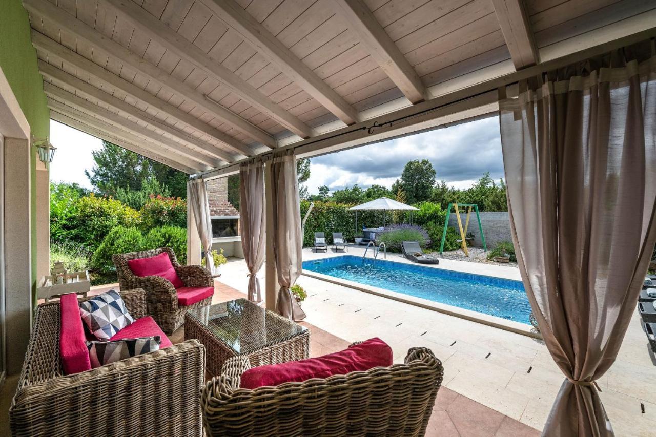 Villa Branca 6+2 Krnica Bagian luar foto