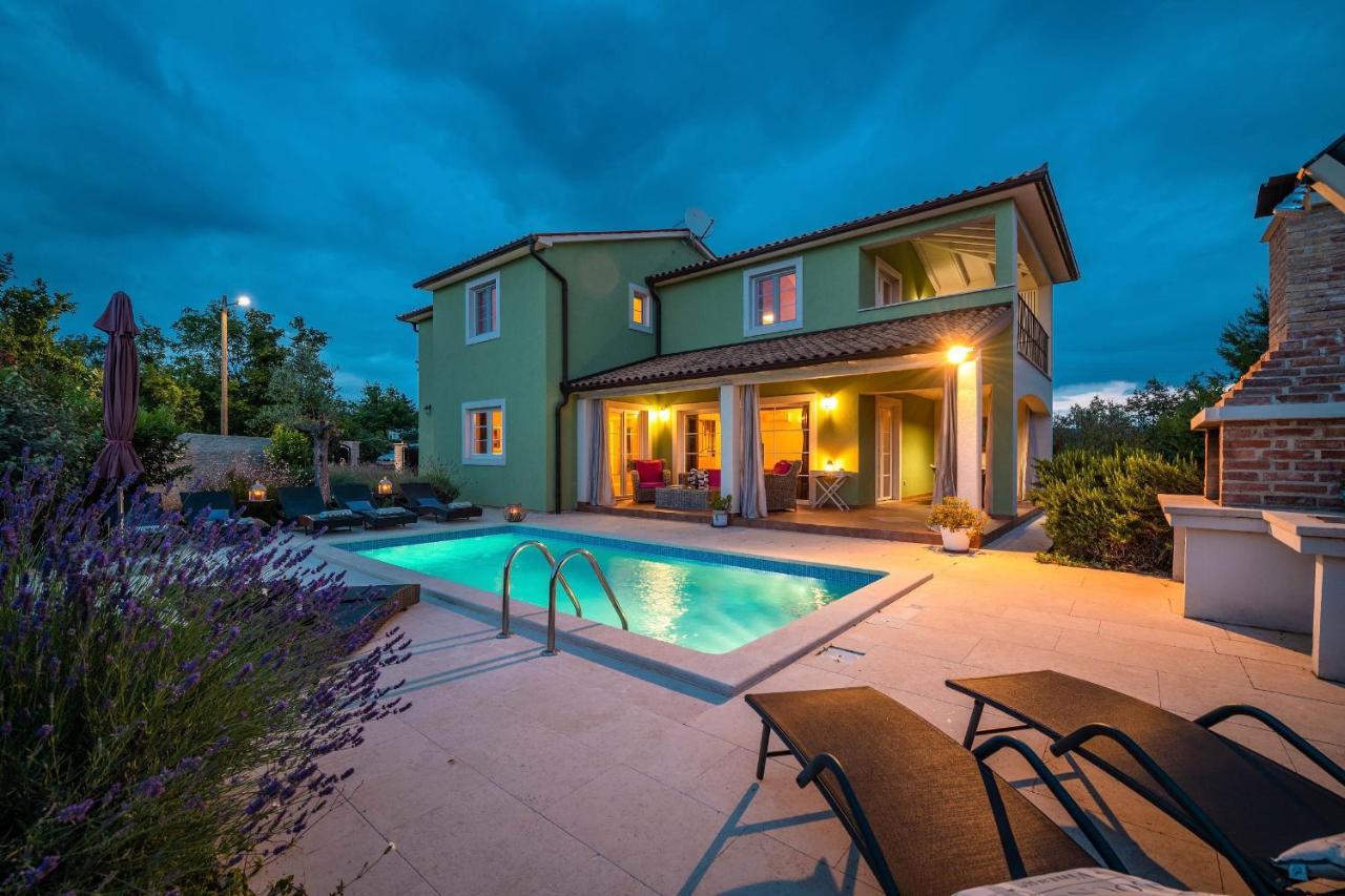 Villa Branca 6+2 Krnica Bagian luar foto